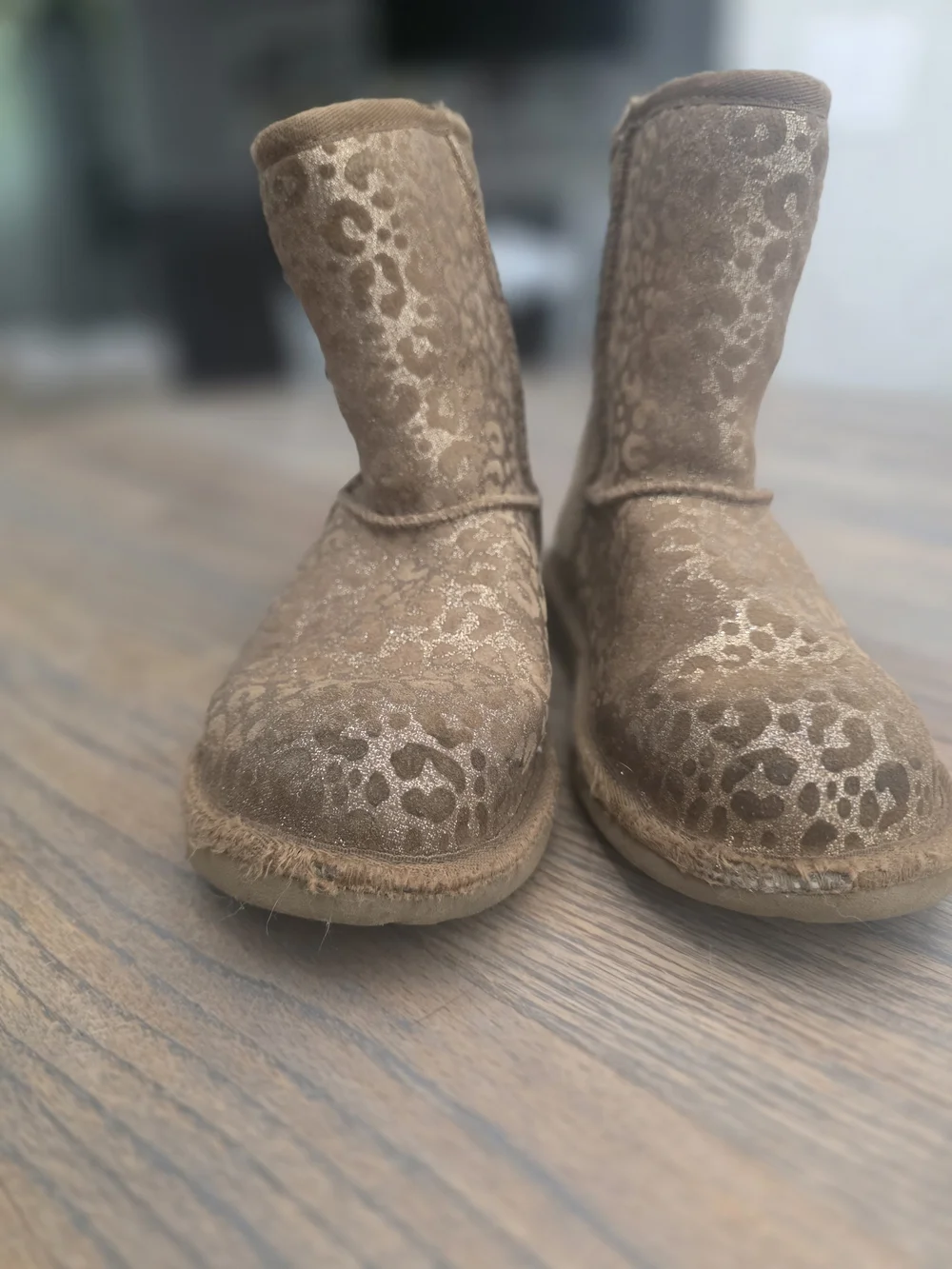 UGG Kids Glitter Leopard Tan Short Boots